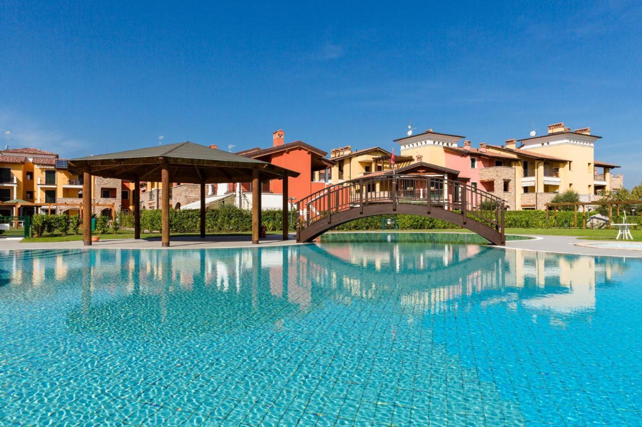 Appartamento Corina Sirmione Exterior photo
