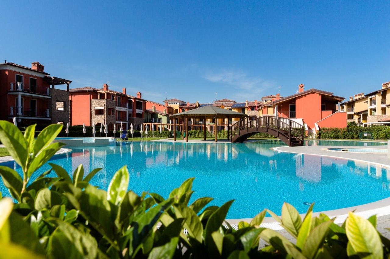 Appartamento Corina Sirmione Exterior photo