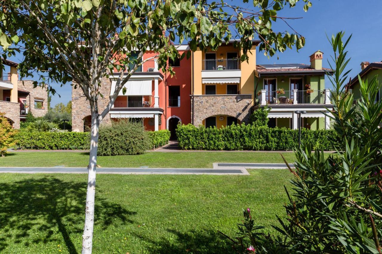 Appartamento Corina Sirmione Exterior photo