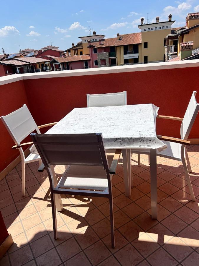 Appartamento Corina Sirmione Exterior photo